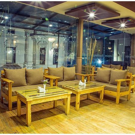 קטמנדו Royal Empire Boutique Hotel מראה חיצוני תמונה