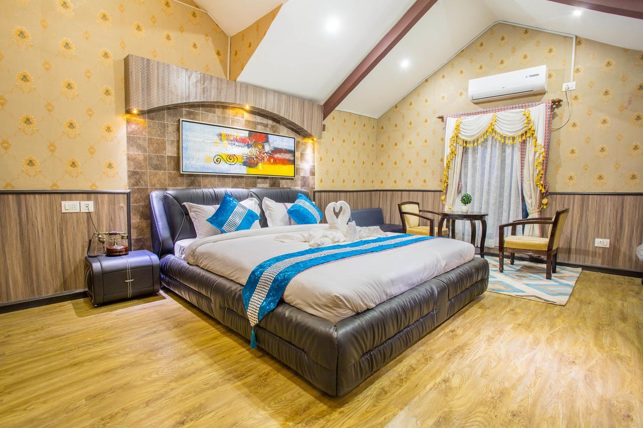 קטמנדו Royal Empire Boutique Hotel מראה חיצוני תמונה