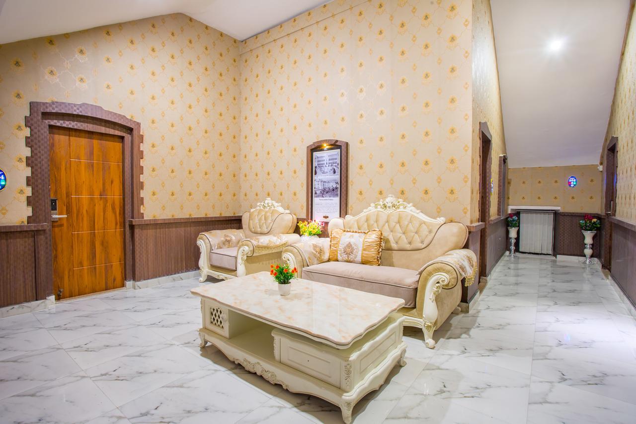 קטמנדו Royal Empire Boutique Hotel מראה חיצוני תמונה