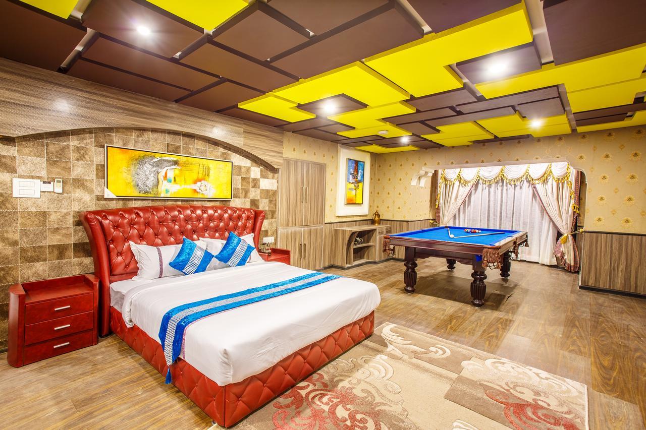 קטמנדו Royal Empire Boutique Hotel מראה חיצוני תמונה