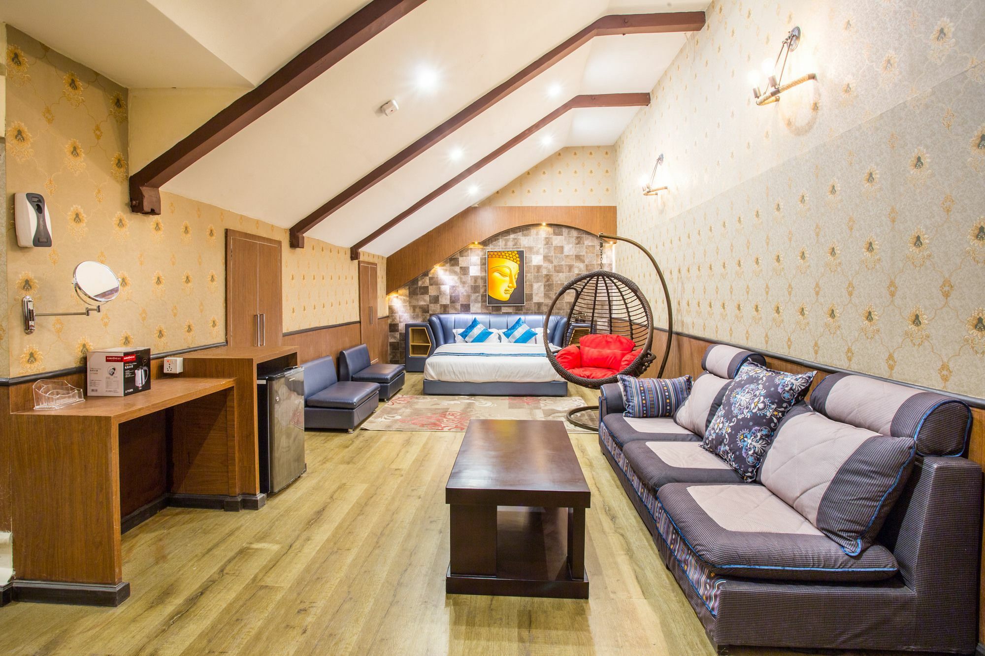 קטמנדו Royal Empire Boutique Hotel מראה חיצוני תמונה